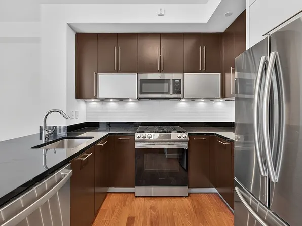 100 Jay St APT 5A, Brooklyn, NY 11201
