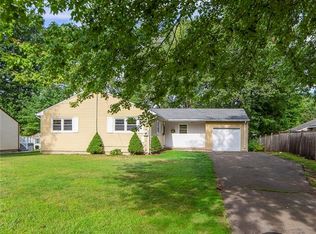 69 Knollwood Rd, Newington, CT 06111