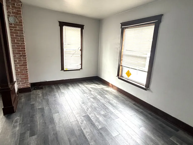 2825 Raspberry St #2 — Photo 3