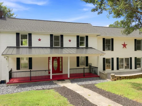 1014 Tall Tree Rd, Wirtz, VA 24184