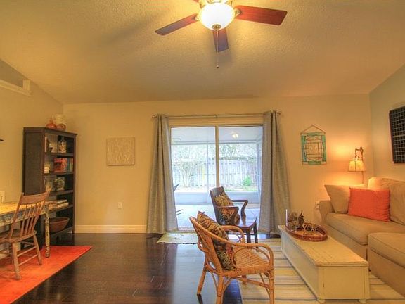 2nd image of 1610 Cracker Creek Ct