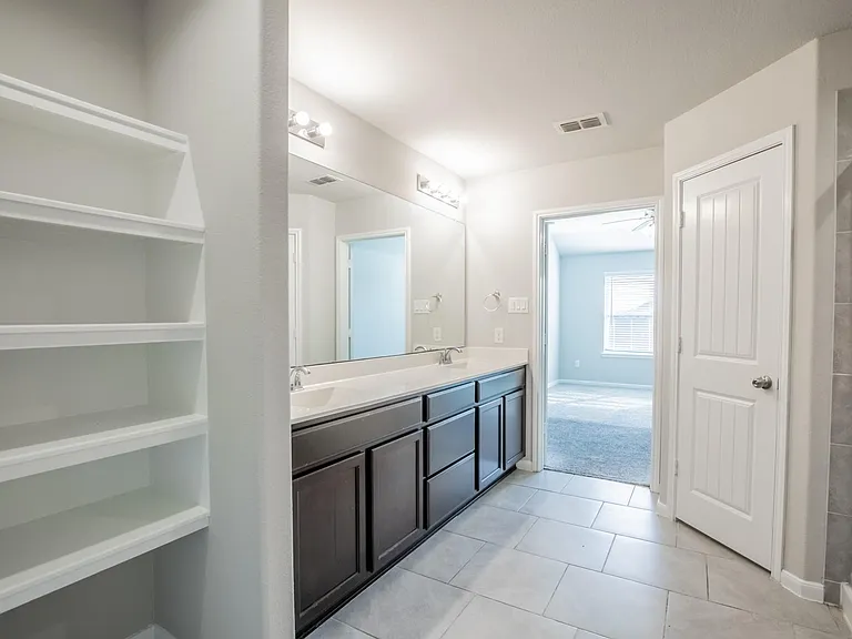1407 Wheatland Terrance Ln — Photo 26