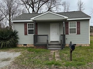 412 Pleasant St, Suffolk, VA 23434