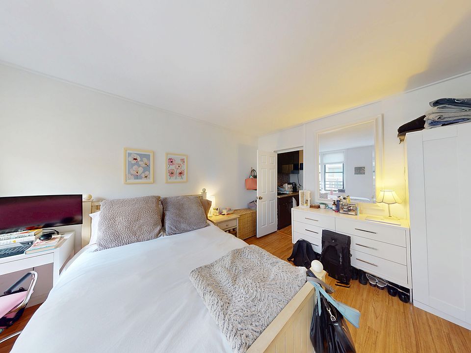 1st image of 365 3rd Ave APT 3B