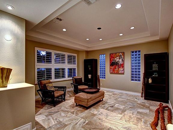 5th image of 1829 Glenview Dr