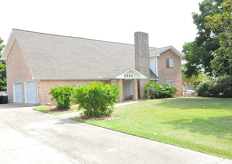 1st image of 2934 Princeton Pl