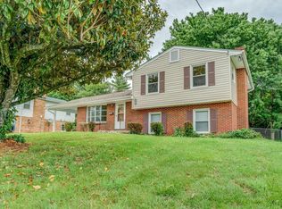 3122 Kershaw Rd NW, Roanoke, VA 24017