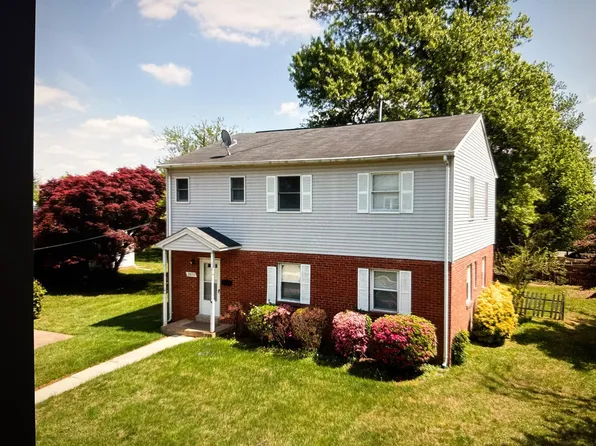 2033 Maynard Dr, Falls Church, VA 22043