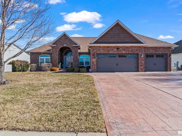 6600 Carlisle Bnd, Springfield, IL 62711