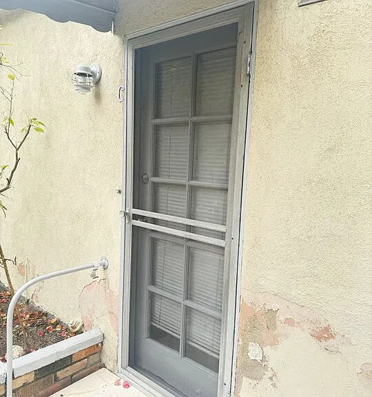 220 N Louise St #C — Photo 2