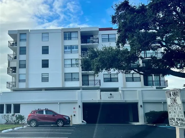 6211 Sun Blvd APT 109, Saint Petersburg, FL 33715