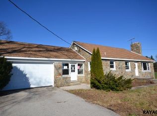 590 Bollinger Rd, Littlestown, PA 17340