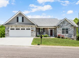 545 Greystoke Ln, Knoxville, TN 37912