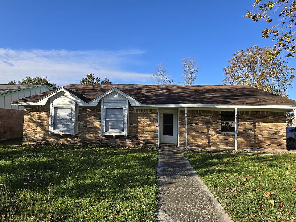 1st image of 716 Littlewood St