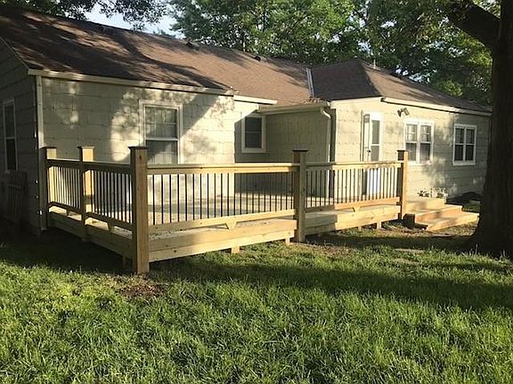 2nd image of 5206 Sycamore Dr