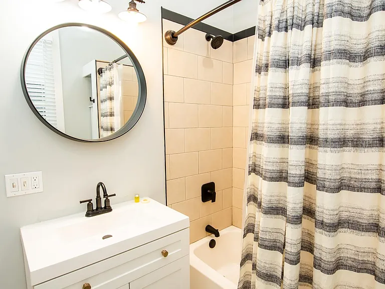 613 Fleming St #4 — Photo 16