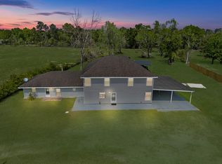 16511 Edgefield Ln, Conroe, TX 77302