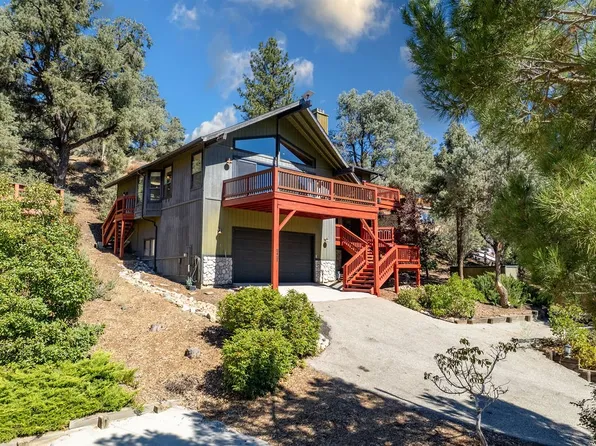 2421 Oakwood Ct, Pine Mountain Club, CA 93222