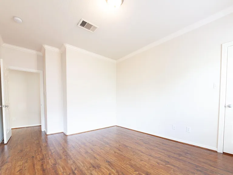 3206 Holly Thicket Dr — Photo 34