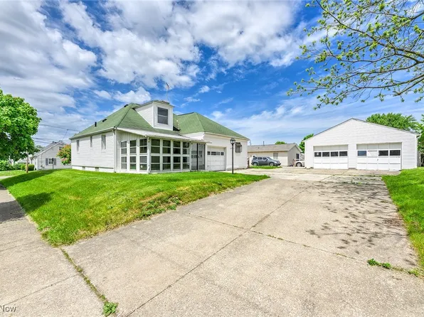 461 Boyd Ave, Akron, OH 44305