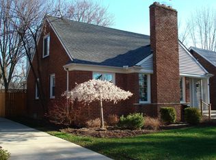 2685 Manchester Rd, Birmingham, MI 48009