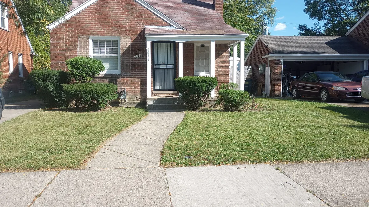 Building Photo - 8874 Grandville Ave