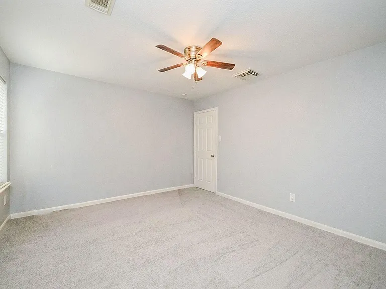 6638 Autumn Sunset Ln — Photo 16