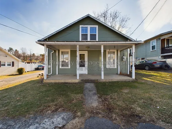 2408 Poplar St, Staunton, VA 24401