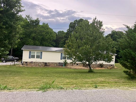 3rd image of 505 Mysinger Rd