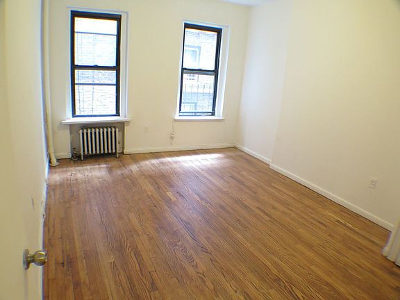 4th image of 1696 2nd Ave APT 2R