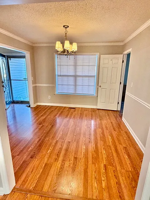 3 bed, 1525 sqft, $1,750 — Photo 4