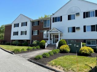 25 Clarks Rd APT 103, Amesbury, MA 01913
