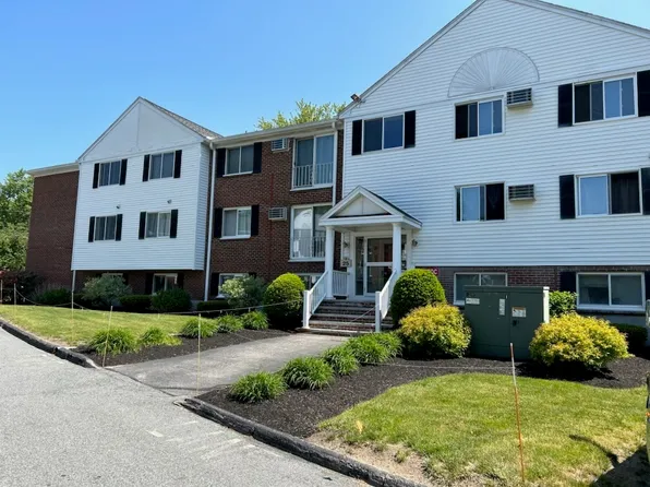 25 Clarks Rd APT 103, Amesbury, MA 01913
