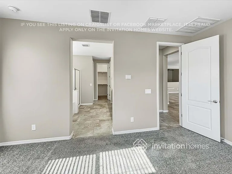 19018 W Yucatan Dr — Photo 10