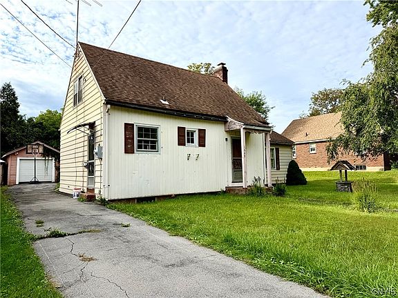 2nd image of 1648 Sarah St