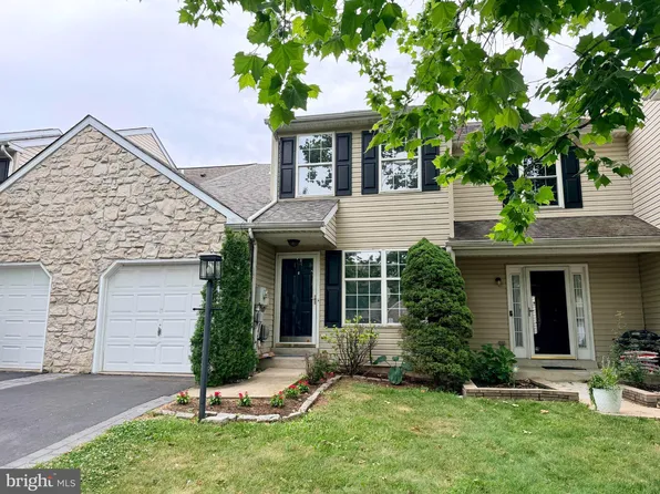 1422 Oxford Cir, Lansdale, PA 19446