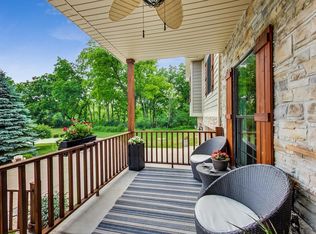 502 Pheasant Ridge Ln, Fontana, WI 53125