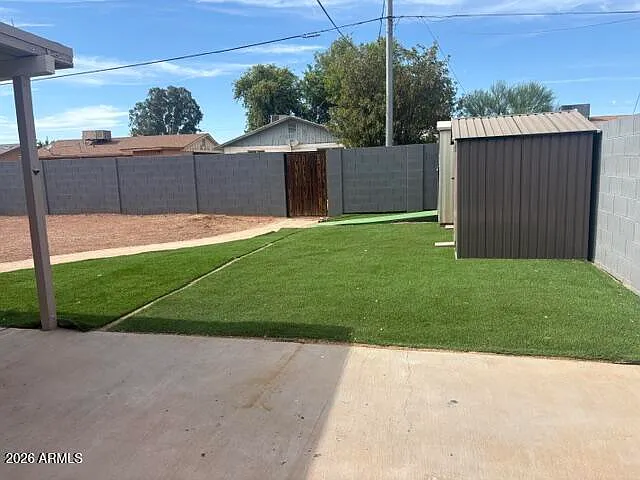 4212 W Vista Ave — Photo 15