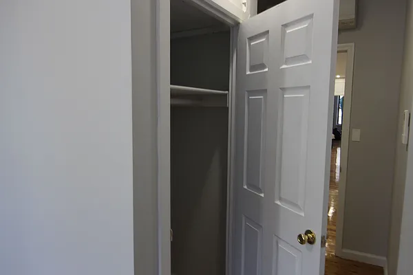 Rented by Lucky Apt Inc | media 24