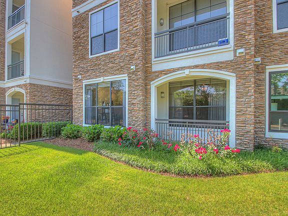 3rd image of 2600 Hillsboro Pike APT 109
