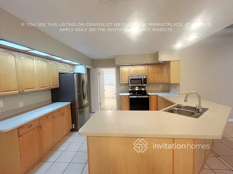 1406 Clarion Dr — Photo 7