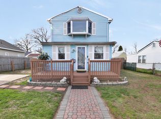 155 Hudson Ave, Middletown, NJ 07748
