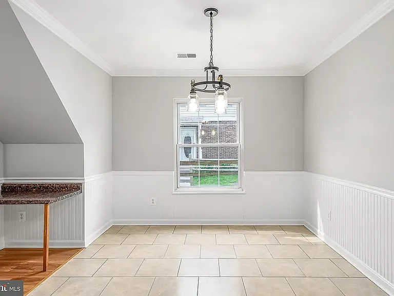 119 Adams Dr NE — Photo 10