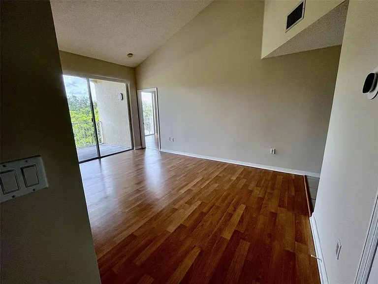 7085 Nova Dr #311 — Photo 7
