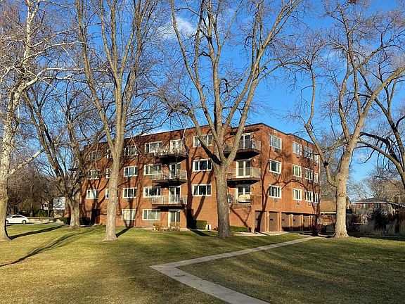 2nd image of 100 N Regency Dr E APT 201
