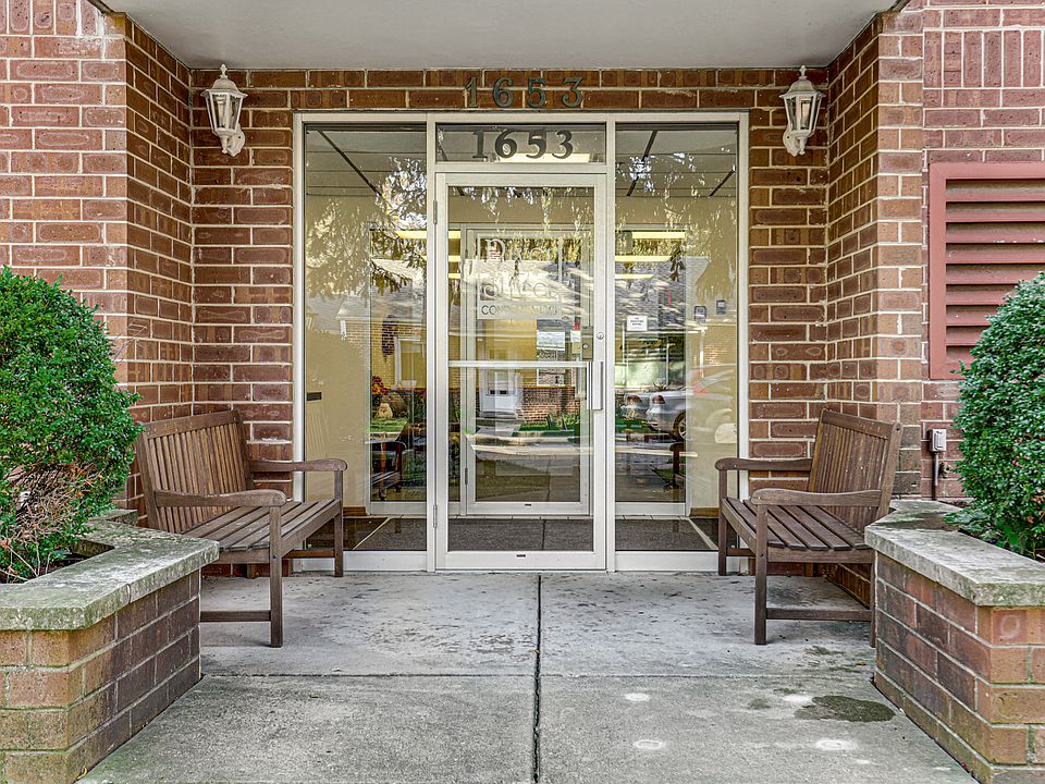 1st image of 1653 River St APT 306