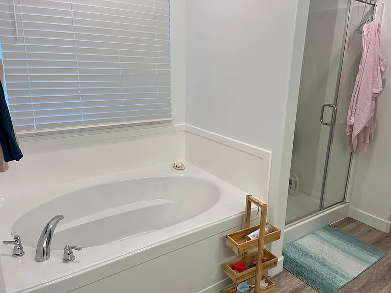 483 N Commodore Ln — Photo 7