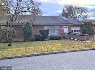 3805 Bonnyview Rd, Harrisburg, PA 17109