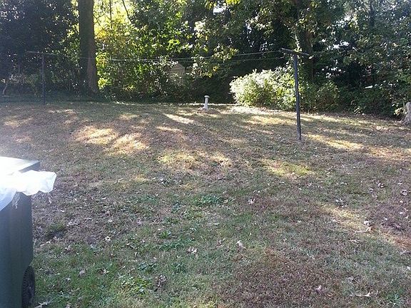 3rd image of 1117 Holmes Ave