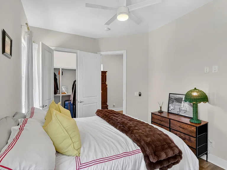 1007A Alice St — Photo 37